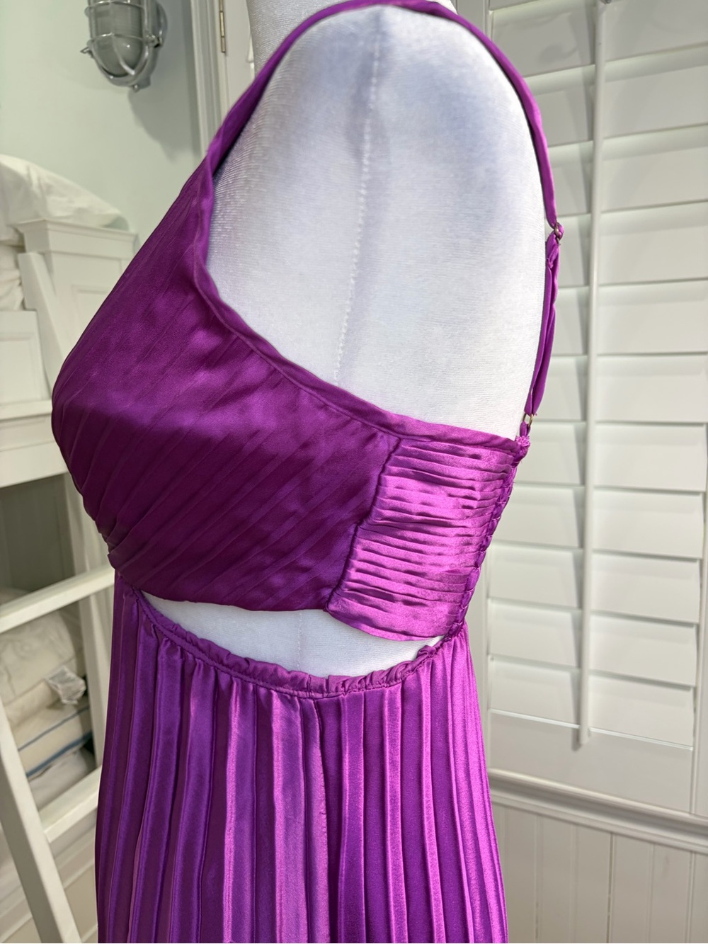 Sincerely Jules Fuchsia Pleated Cutout Maxi Dress (S) - Picture 4 of 10